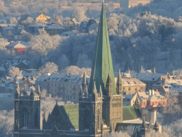 HG-Nidarosdomen-rimfrost@2x